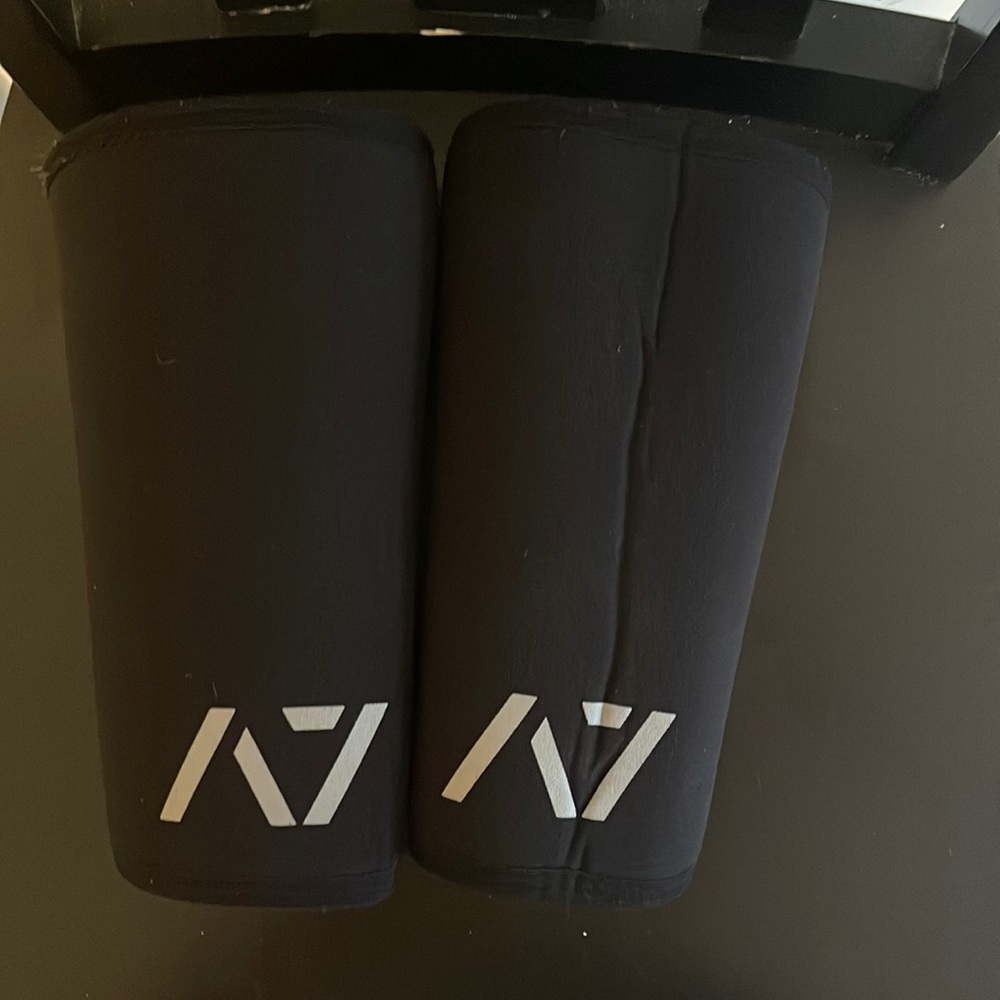 COPY - Knee Sleeves